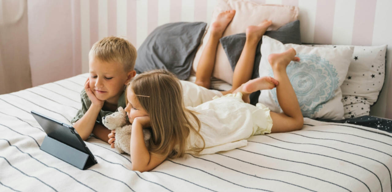 Mobile addiction: बच्चों में मोबाइल की लत के 5 Shocking लक्षण